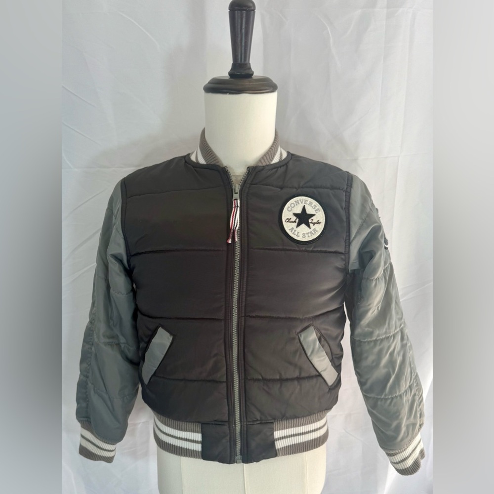 Boy’s Converse color block gray varsity puffer jacket size medium 10/12